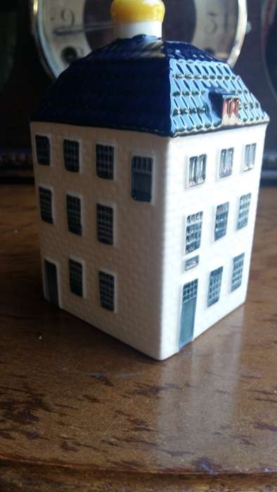 KLM Blue Delft House no 55
